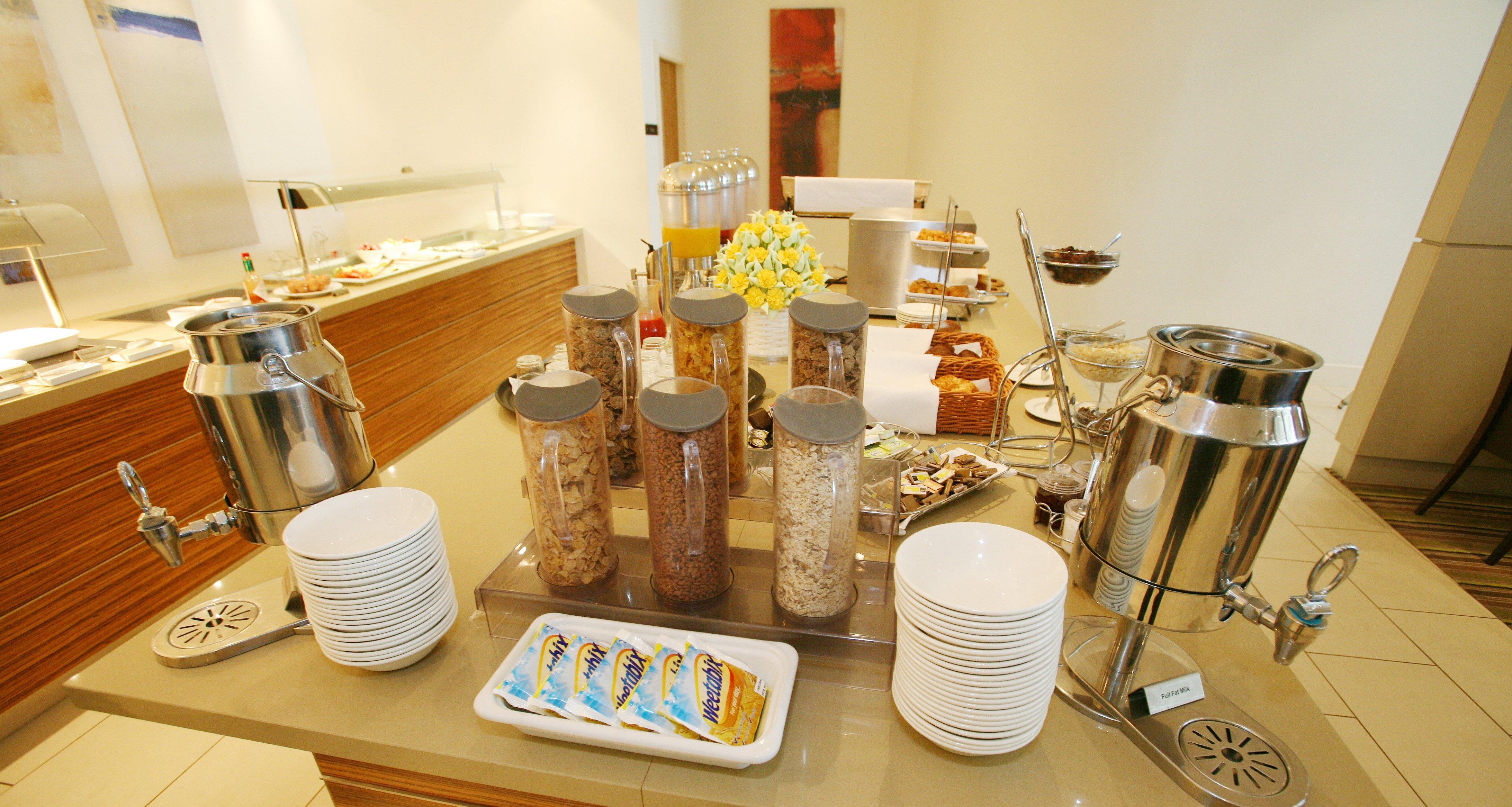 Crowne Plaza Reading Hotel Bagian luar foto